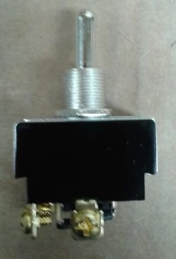 1193/20 XJ Reversing Double Pole Toggle Switch With Screw Terminals