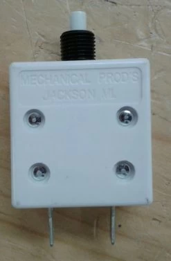 252-001-150-44 Mechanical Products Push To Reset Circuit Breaker, 15 Amps, Anti-rotation Flat On Bushing