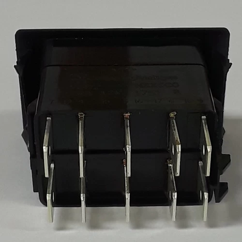 VJD2UXXB-00000-000-XLU1 On-Off-On Carling V Series Rocker Switch, 2 Ind Blue Leds - Image 3