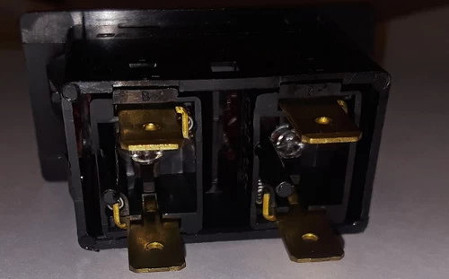 VP166-B11RE-00000 Carling 12 Volt Incandescent Rectangular Red & Amber Indicator Light - Image 3