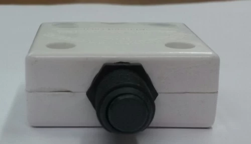 1680-219-300 Mechanical Products Push To Reset 30 Amp Circuit Breaker, Screw Terminals, Black Button - Image 3