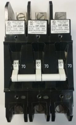 EA3-B0-24-670-31E-DC Carling Circuit Breaker, 3 Pole, 70 Amps