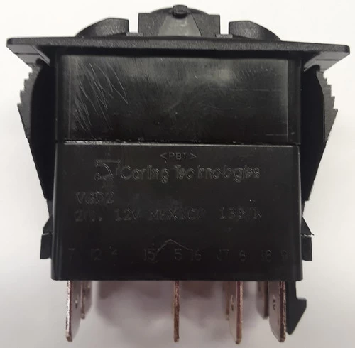 VGD2YNHB- Carling Progressive Rocker Switch, 1 Green Led, 1 Amber Led, Spade Terminals - Image 2